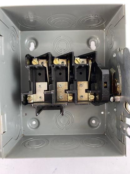 Square D DU-321 Series C2 30A 240VAC Safety Switch