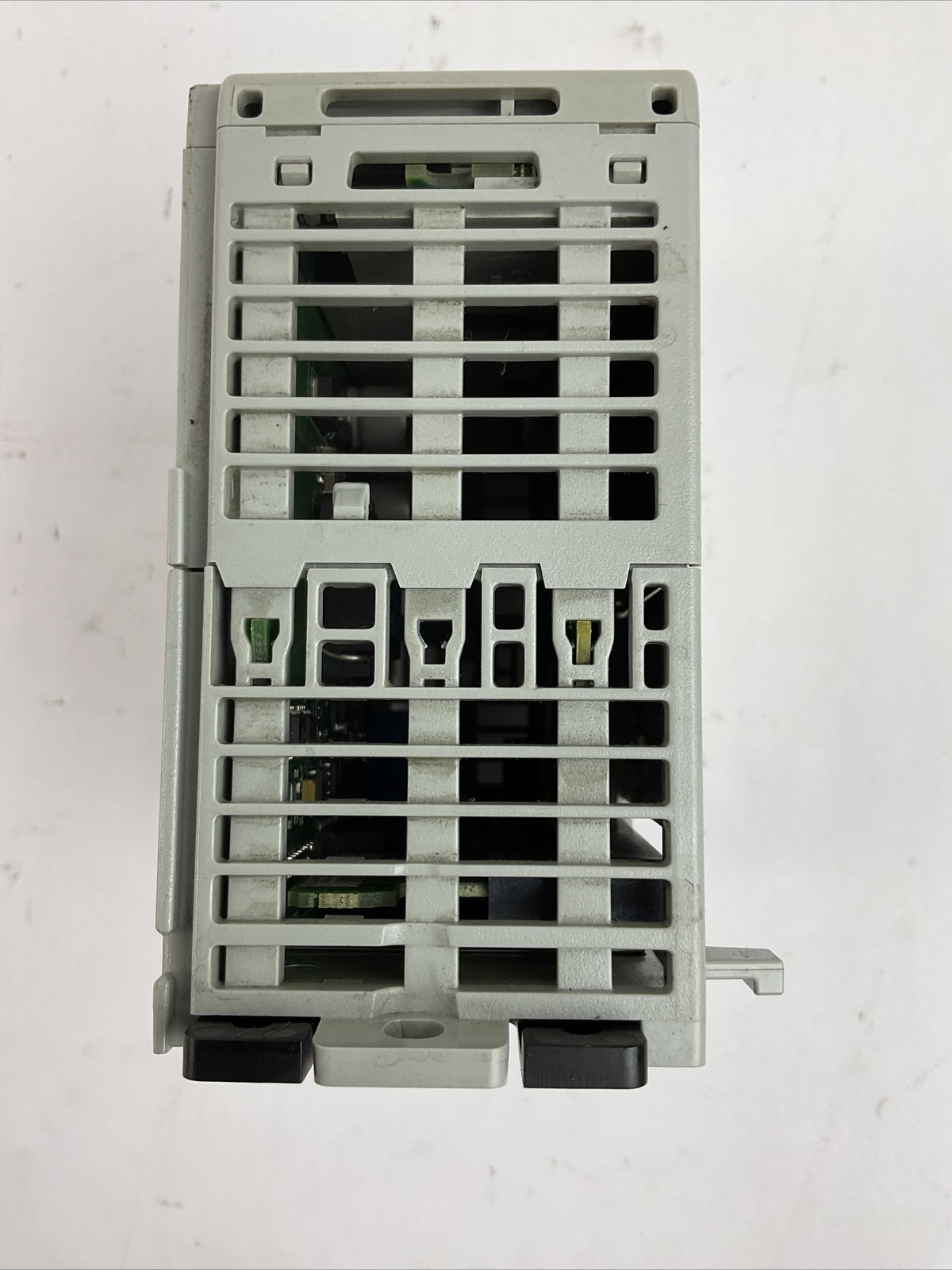 ALLEN BRADLEY 1768-L45 SER C F/W 1.05 COMPACTLOGIX L45 3MB MEMORY CONTROLLER