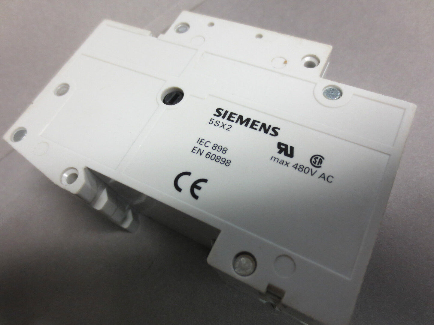 SIEMENS 5SX22 D6 CIRCUIT BREAKER 2-POLE 400VAC - 5SX2