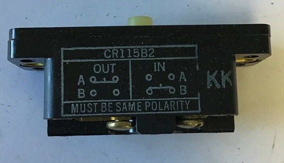 GE CR115B2 PRECISION SNAP-ACTING SWITCH 600V 1NO-1NC CONT.**LOTOF3**