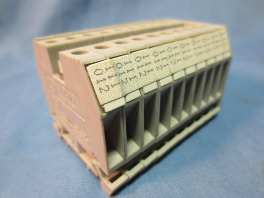 ALLEN-BRADLEY 1492-W6 (10 PCS.) w/ 1492-EB10