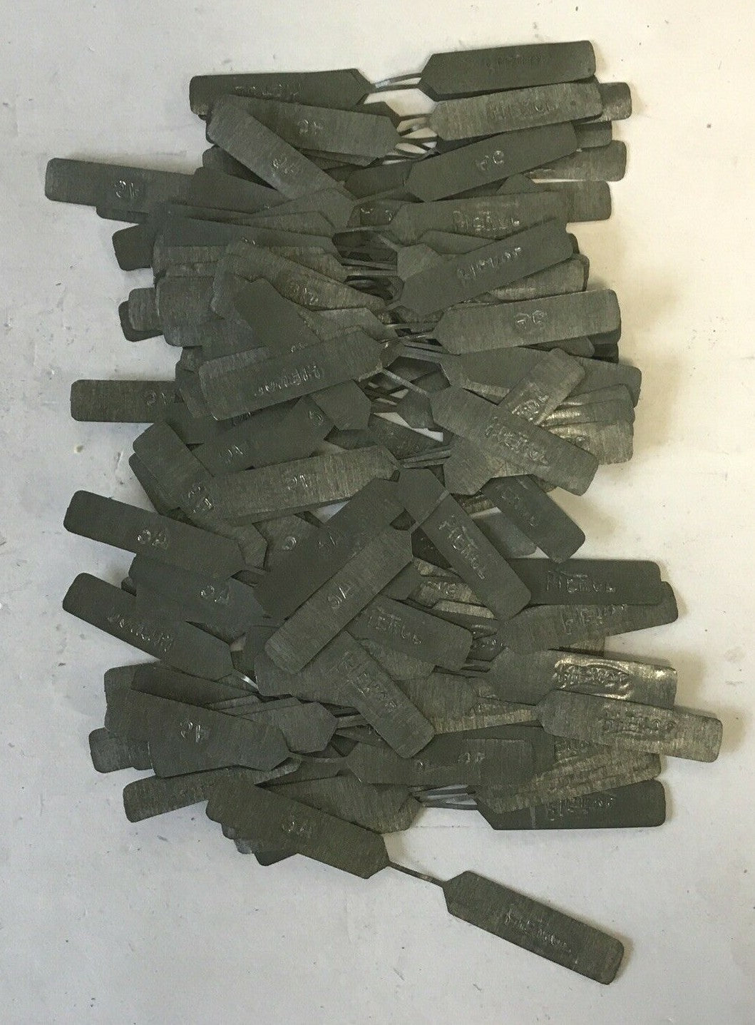 PIERCE 23 RENEWABLE FUSE LINKS 3A 250 VOLT REFILLS****LOTOF100***