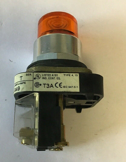 ALLEN BRADLEY 800T-QB10 SER.T AMBER PUSH BUTTON 120V