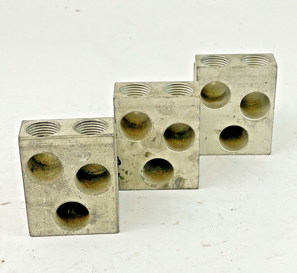 ITE / SIEMENS *LOT OF 3* - TA3-K400 - BREAKER TERMINAL LUG  - CU-AL, 400 MCM