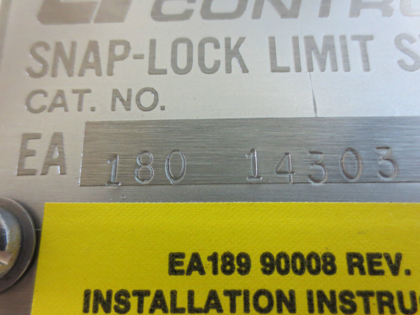 NAMCO EA180-14303 SNAP-LOCK LIMIT SWITCH - NEW SURPLUS