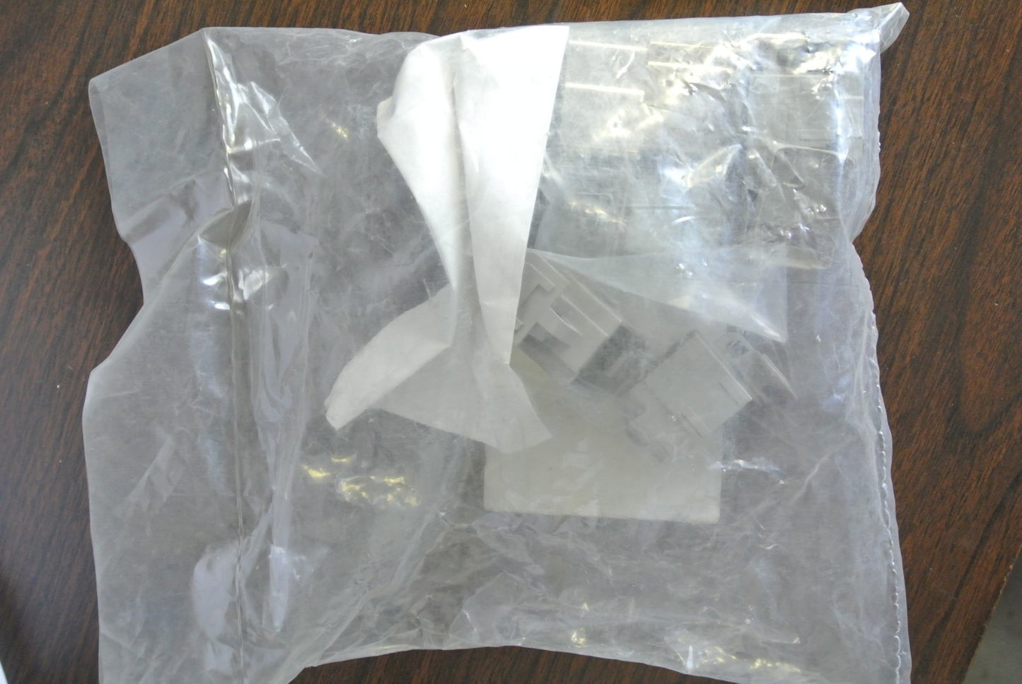 TELEMECANIQUE GV7AC022 CONNECTORS - MANUAL STARTER BOX LUGS IEC - NEW SURPLUS