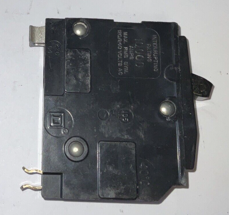 SQUARE D QO130 CIRCUIT BREAKER 120/240VAC 1POLE ***LOTOF9***
