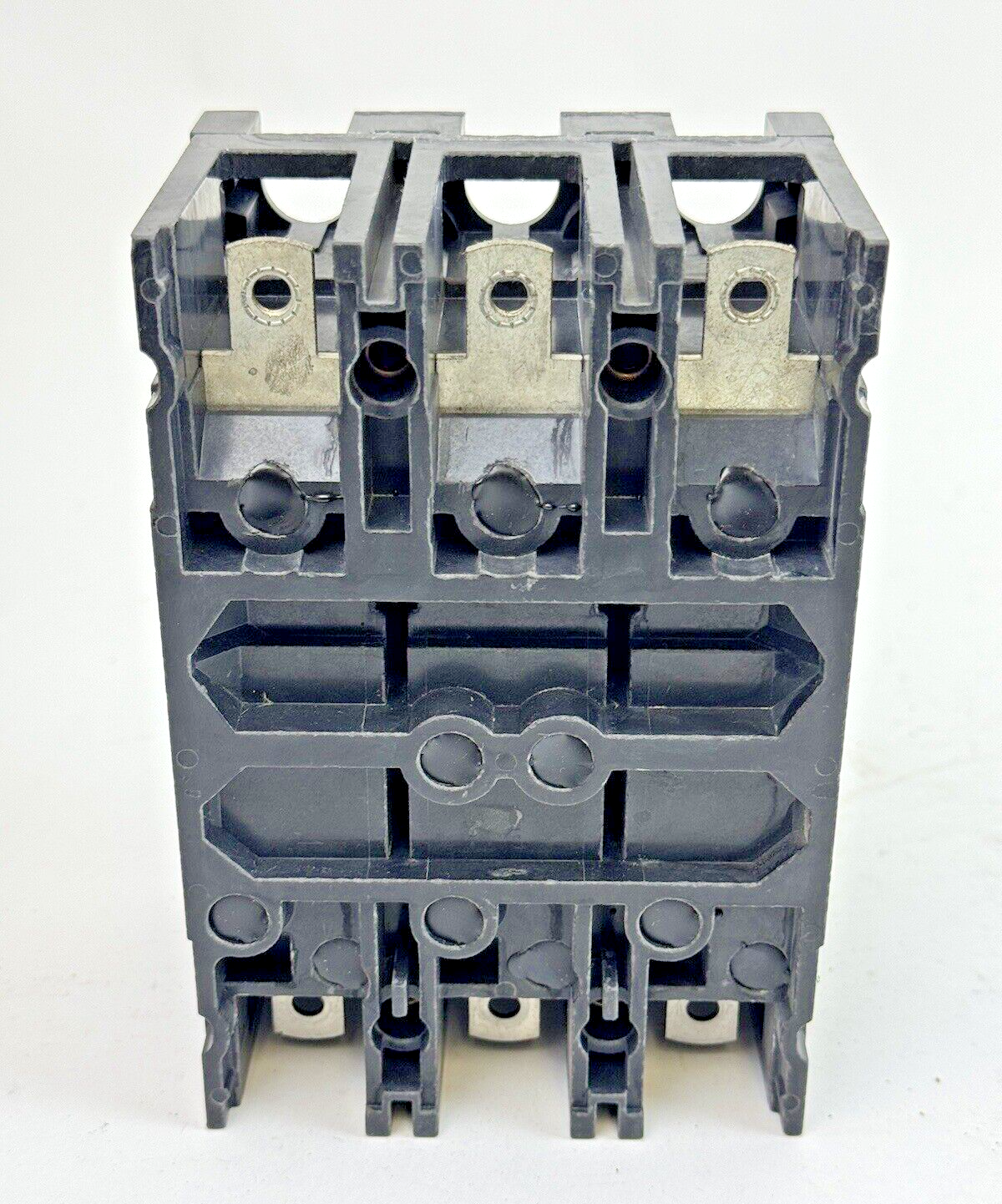 CUTLER-HAMMER - EC3015 - CIRCUIT BREAKER -3 POLE/15 A/240 VAC