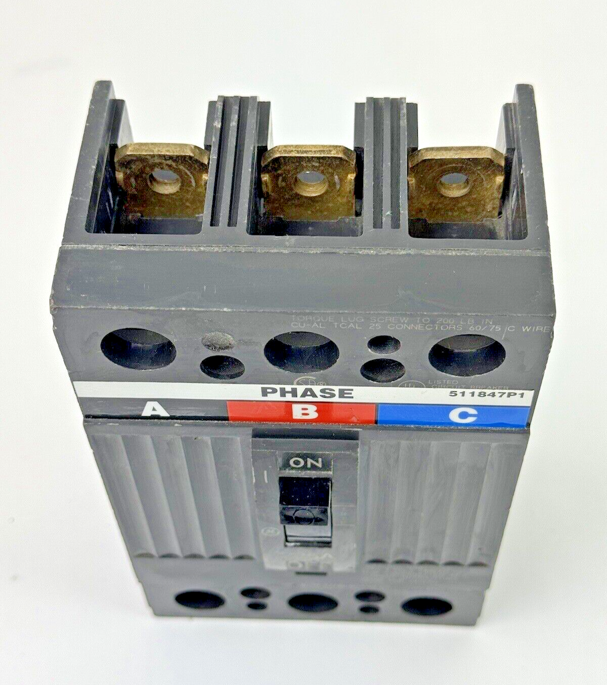 GE - THQD32225 - MOLDED CASE CIRCUIT BREAKER - 3 POLE/225A/240 VAC