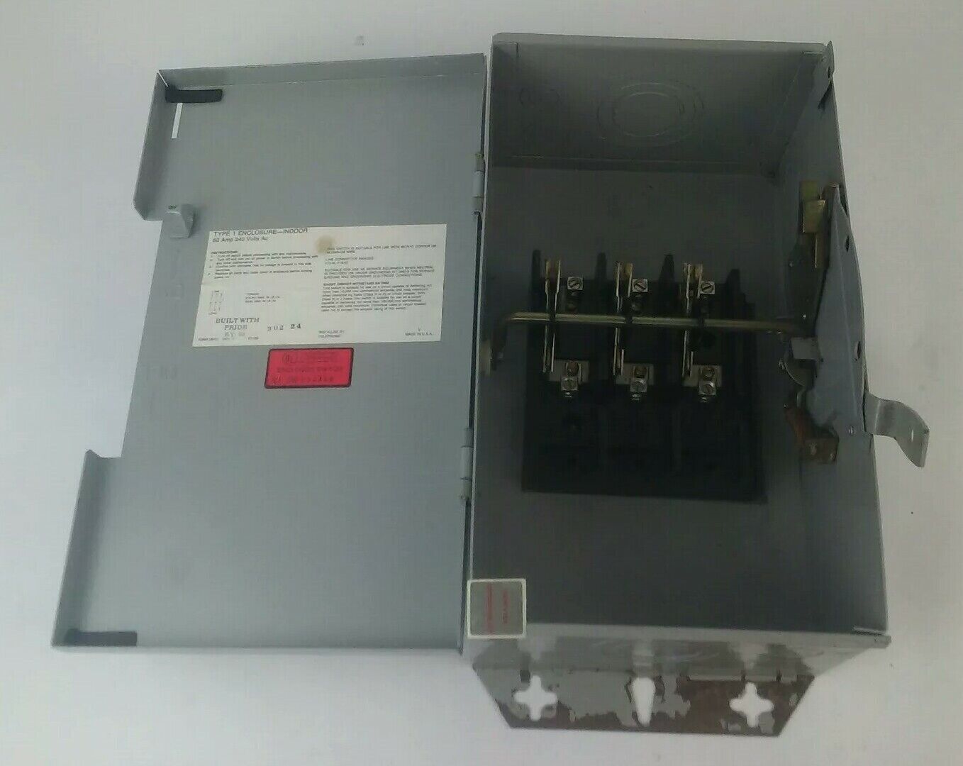 CHALLENGER GD322NFC NON-FUSIBLE SAFETY SWITCH 3PH 60A 240V 30HP TYPE 1 INDOOR