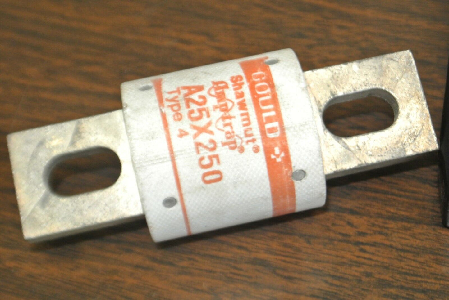 GOULD-SHAWMUT A25X250 AMP-TRAP® SEMICONDUCTOR FUSE / 250A / 250V
