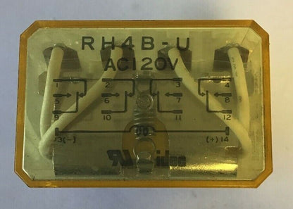 IDEC RH4B-U RELAY 120VAC 30VDC 10A***LOTOF2***