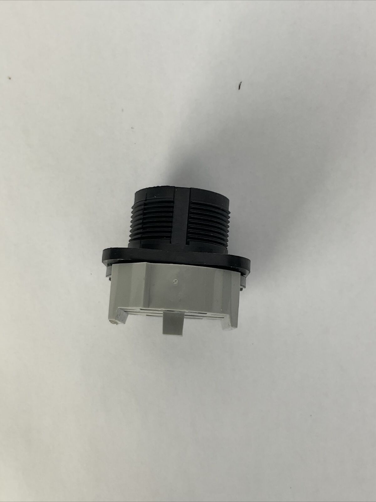 ALLEN BRADLEY 800H-HR2 SER F 30mm SELECTOR SWITCH 2-POSITION NON-ILLUMINATED