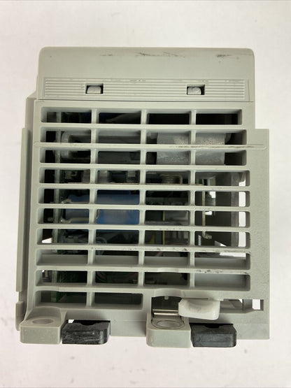 ALLEN BRADLEY 1769-PB4 SER A DIR/REV 95320772/05 F/W REV N/A 24VDC POWER SUPPLY
