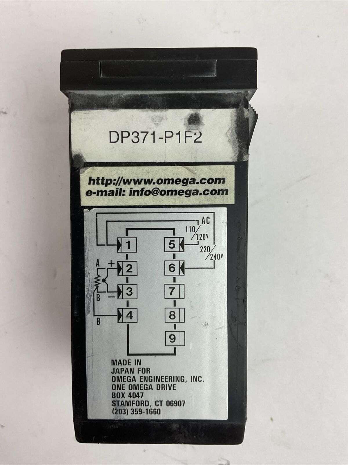 OMEGA DP371-P1F2 TEMPERATURE CONTROL