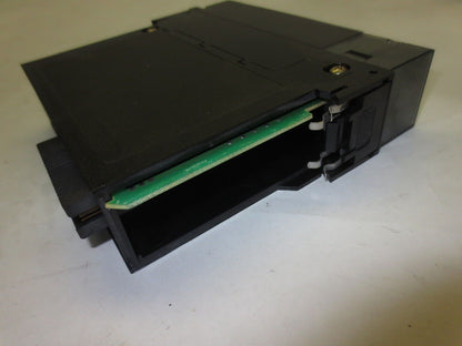 ALLEN-BRADLEY 1756-IV16/A Ser. A CONTROLLOGIX DC INPUT16PT 24VDC SOURCE 10-30VDC