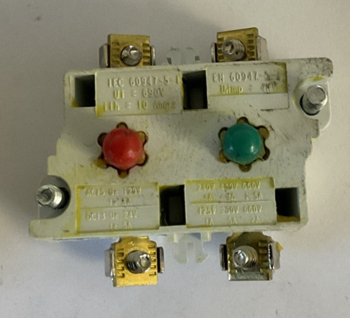 EATON 10250T1 CONTACT BLOCK SER.D2  ***LOTOF5***