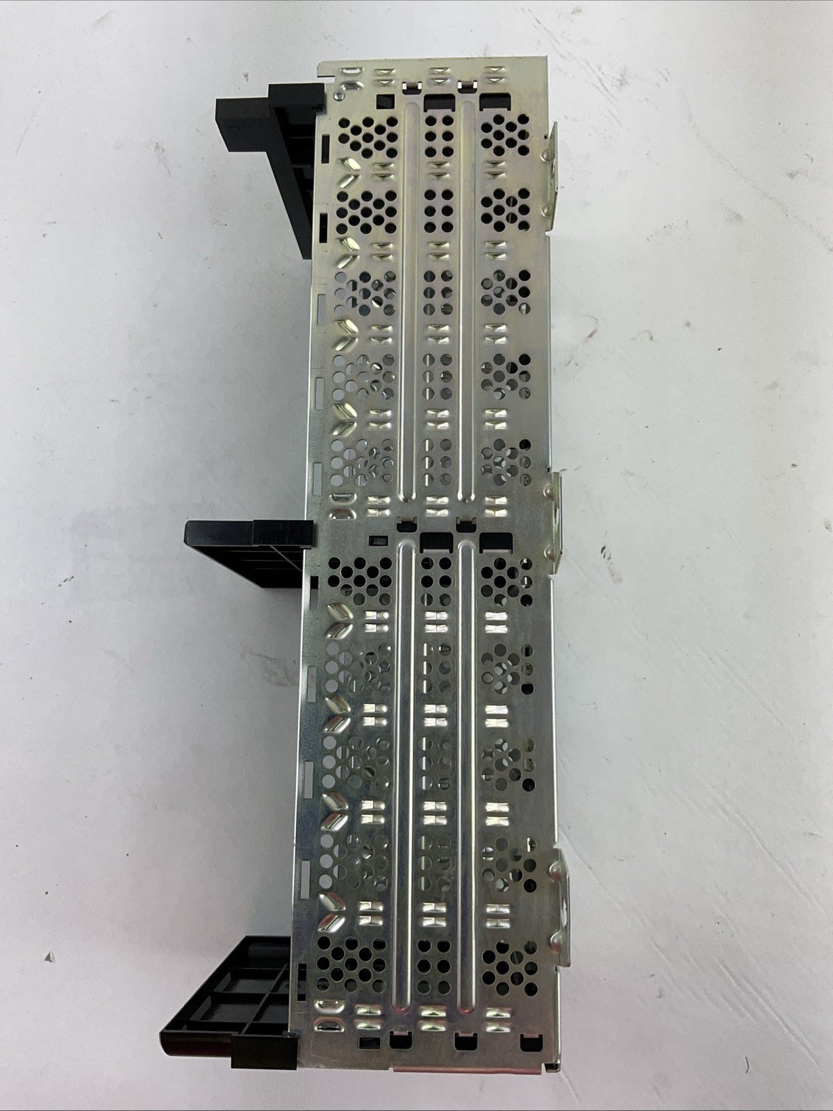 ALLEN-BRADLEY 1756-A10 SER B CONTROLLOGIX 10 SLOT CHASIS