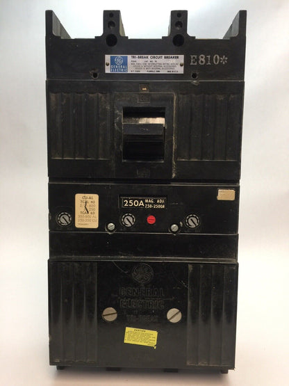GE TB43F TRI-BREAK CIRCUIT BREAKER 600VAC 250A TRIP A6KA CURRENT LIMITING FUSES