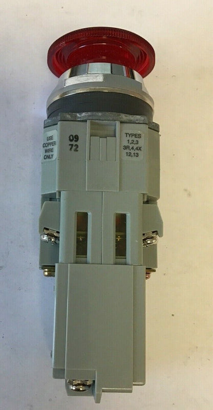 IDEC PUSH BUTTON AOLD312602N-R 110-600VDC 120V 50/60HZ TWD-0126