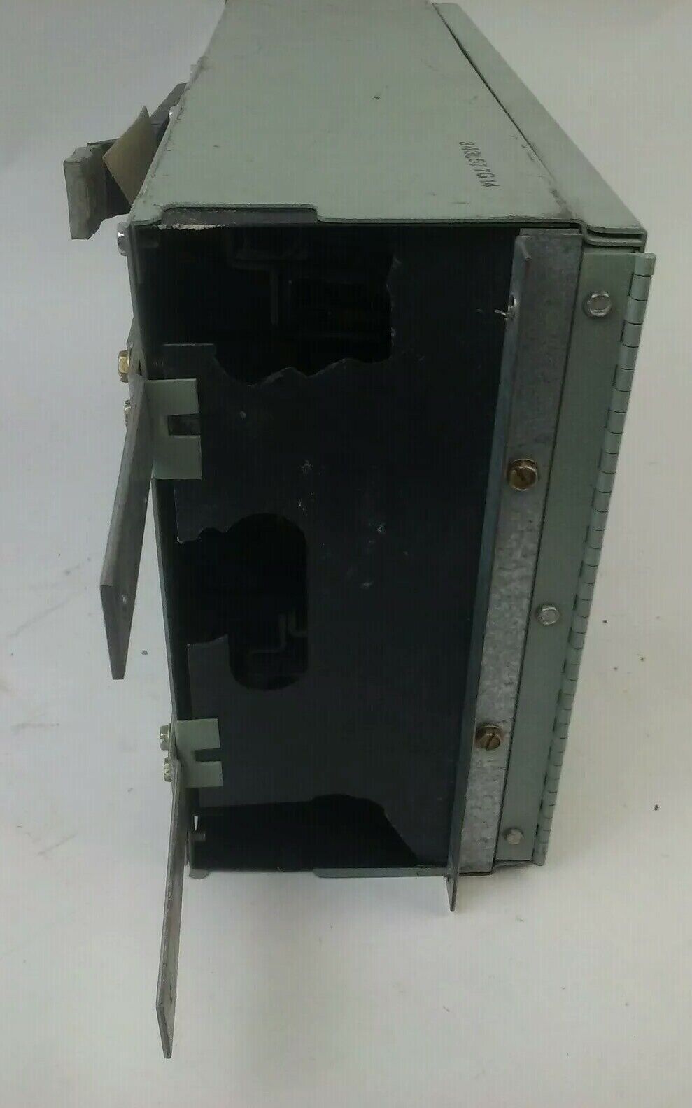 GENERAL ELECTRIC QMR324R TYPE QMR FUSIBLE INTERUPTER SWITCH 200A 240V W/HARDWARE
