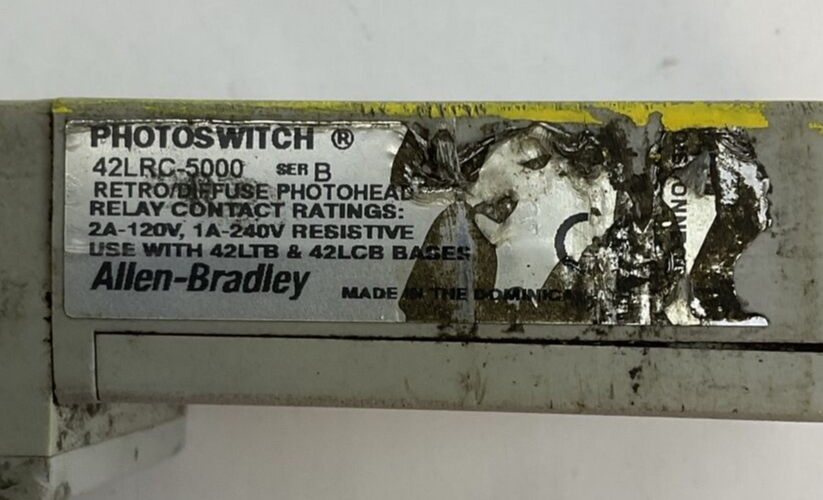 ALLEN BRADLEY 42LTB-5000 SER B TERMINAL BASE 42LRC-5000 PHOTOHEAD PHOTOSWITCH