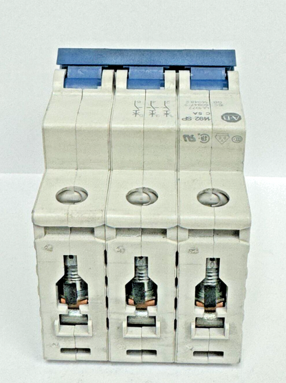ALLEN-BRADLEY - 1492-SPM3C050 SER. D - CIRCUIT BREAKER - 3 P, 5 A, 277 V