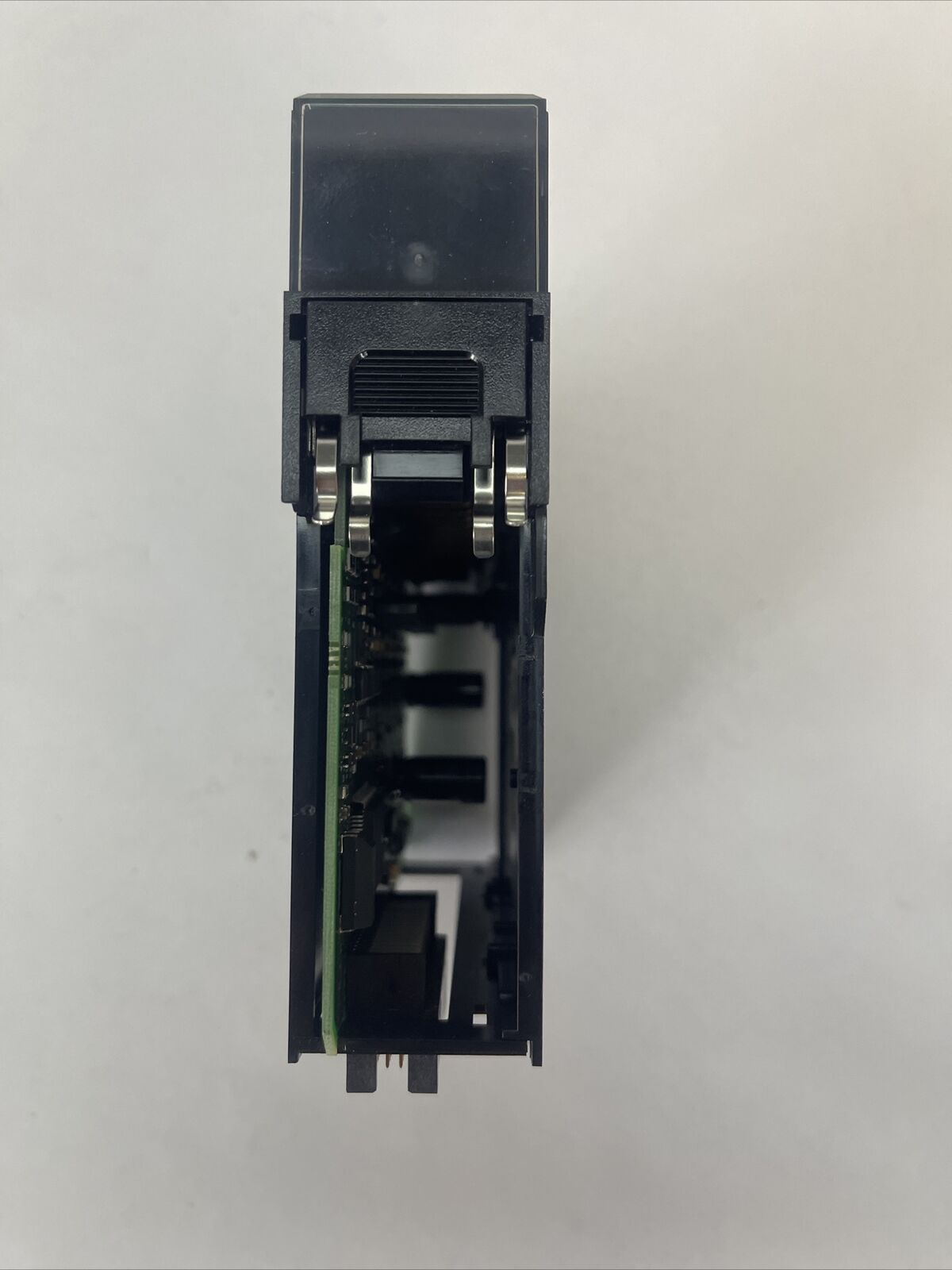 ALLEN BRADLEY 1756-OB16E DC DEFUSED OUT 16PT 24VDC CAT REV H01 SER A F/W REV 2.4