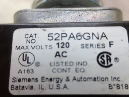 SIEMENS 52PA6GNA Ser. F - AMBER PUSH-TO-TEST BUTTON / PILOT LIGHT