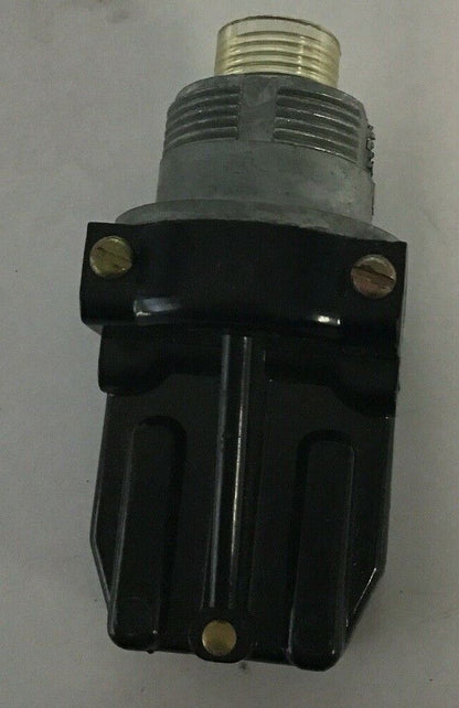 GE CR104A8123 OILTIGHT PUSHBUTTON W/O BUTTON 150V 1NO-1NC