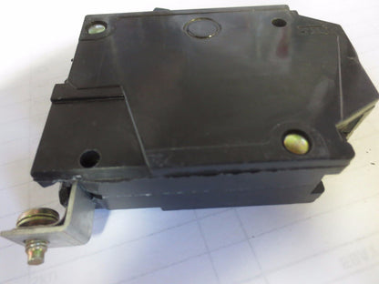 GE 1-POLE BOLT-ON CIRCUIT BREAKER THQB1120 20A ****LOTOF 5****