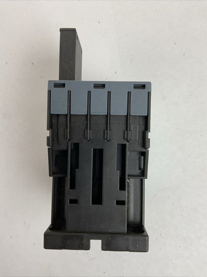 SIEMENS 3RT2016-2BB41 CONTACTOR 600VAC 20A 3PH 7.5HP COIL 24VDC 2000-68500-44100