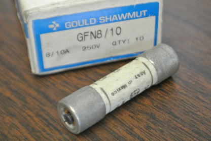 LOT of 8 / GOULD GFN8/10 TIME-DELAY FUSES / 8/10A / 250VAC / NEW SURPLUS