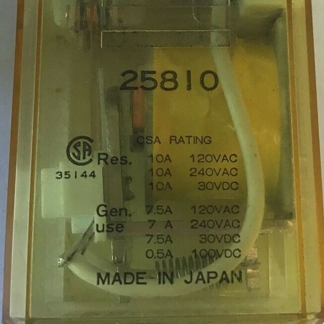 IDEC RR2P-U RELAY 6VAC ***LOTOF4***