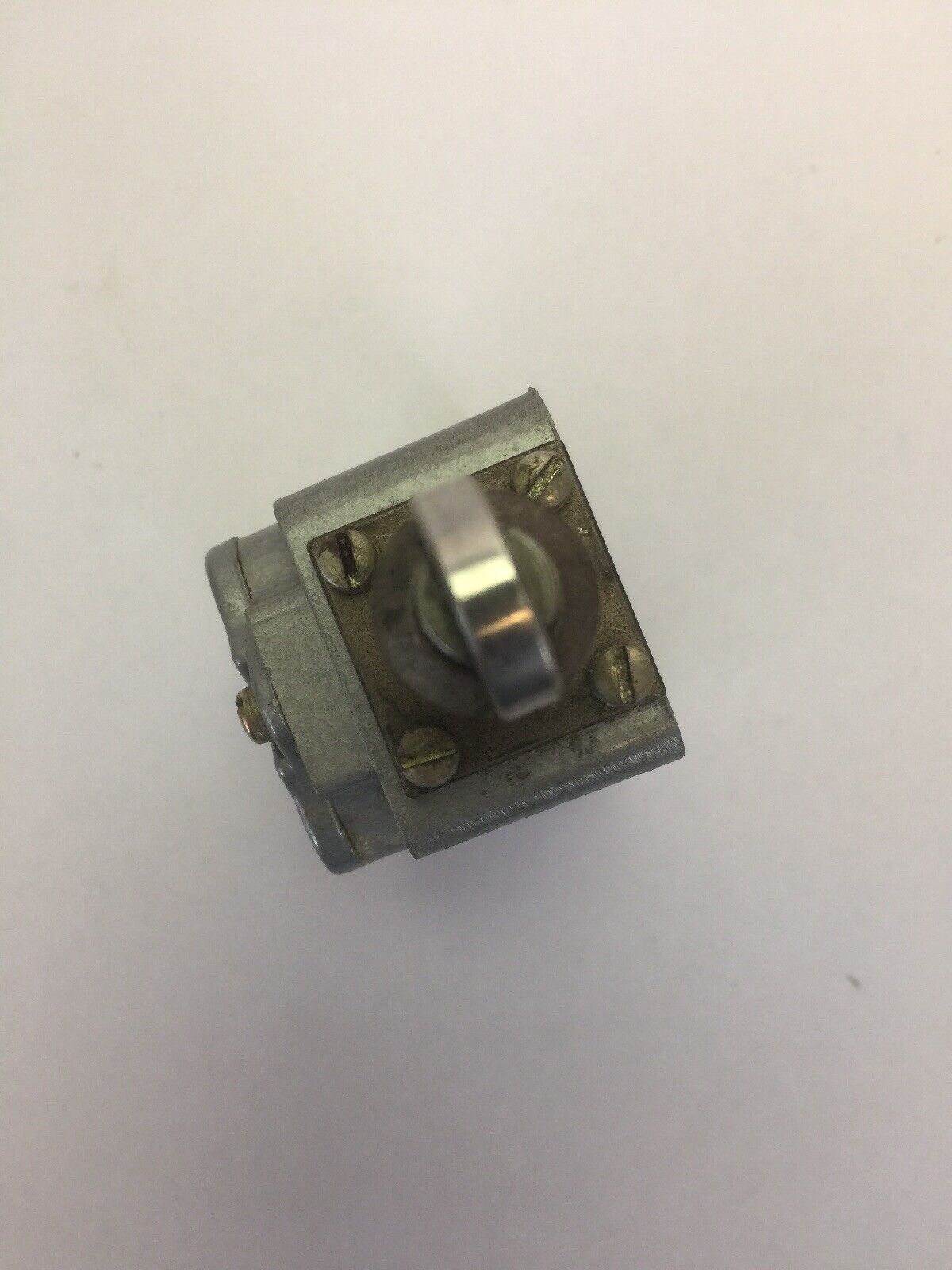 MICRO SWITCH A DIVISION OF HONEYWELL 5LS6 LIMIT SWITCH