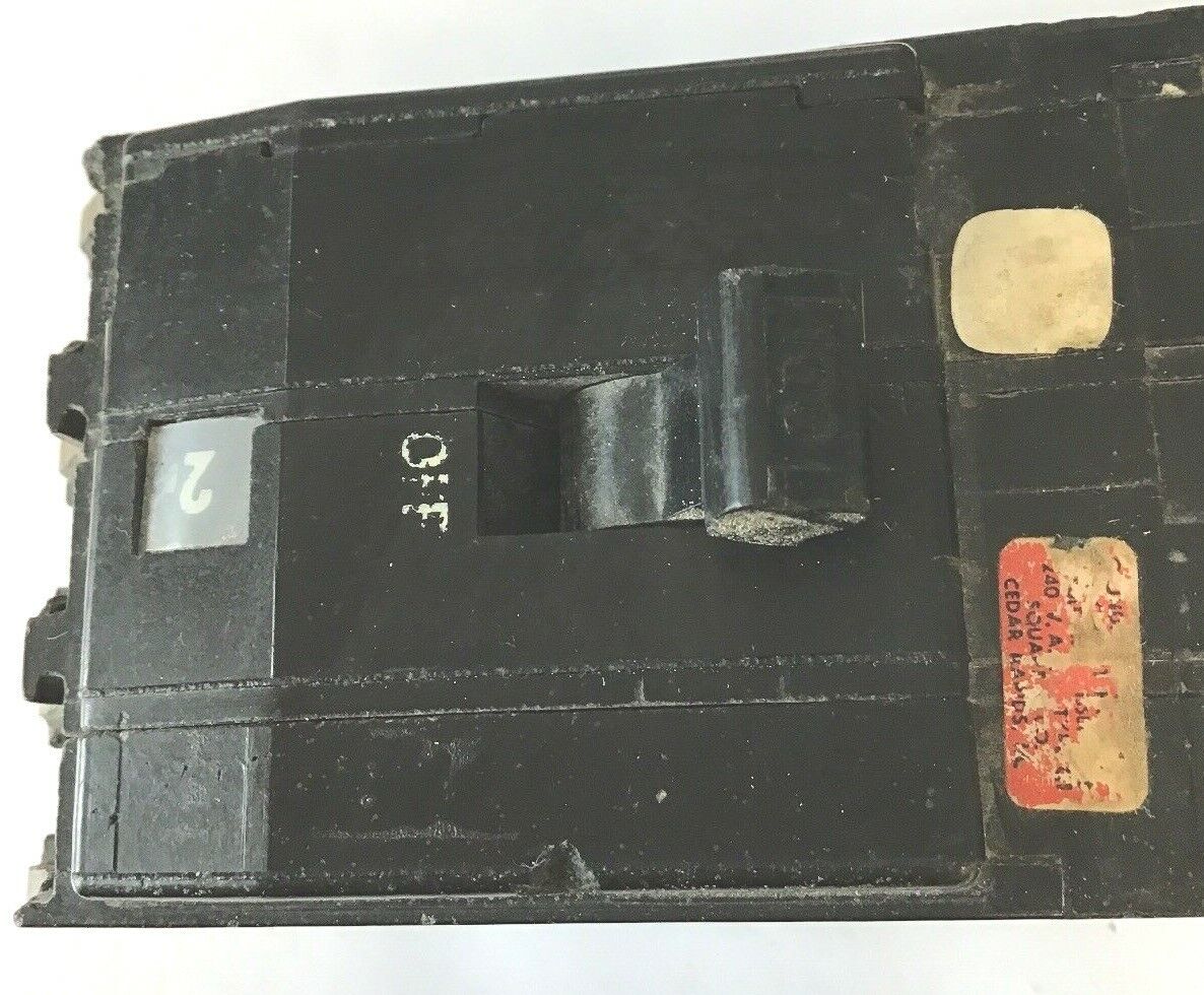 SQUARE D Q1 100AMP CIRCUIT BREAKER 240VAC 3POLE