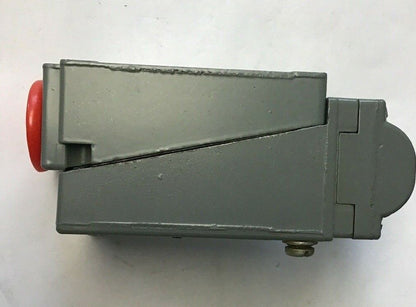 SQUARE D 9007 B62F TURRET HEAD LIMIT SWITCH SER. A