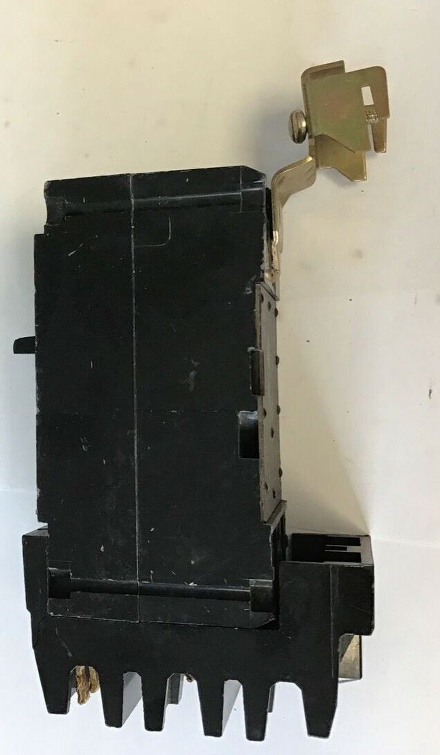 SQUARE D FA22030AB CIRCUIT BREAKER 30AMP SER.2 240VAC/250VDC