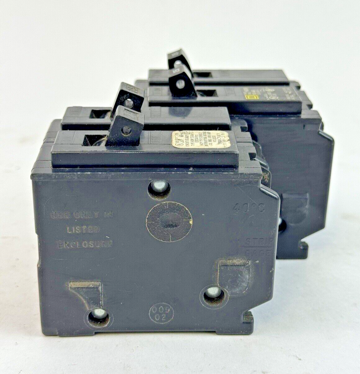 SQUARE D **LOT OF 2** HOM225 - CIRCUIT BREAKERS - 2 POLE/ 25 A/ 240 VAC