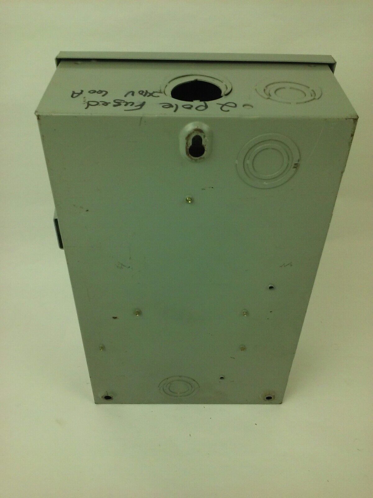 CUTLER HAMMER DG222NGB, SER.B, G.D. SAFETY SWITCH, 60A, 240V, 60HZ, FUSIBLE,USED