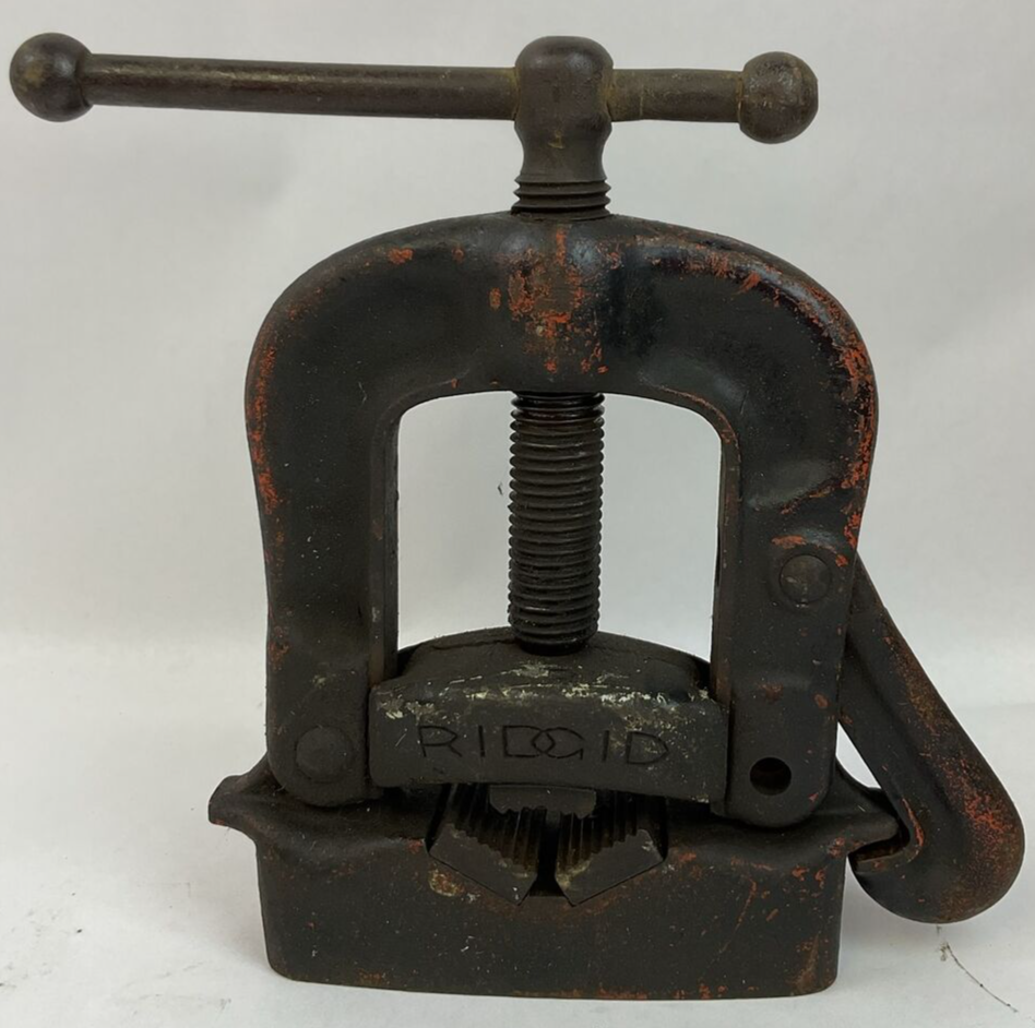 RIDGID NO 23 BENCH YOKE PIPE VISE 1/8"-3" PLUMBING PIPE CLAMP