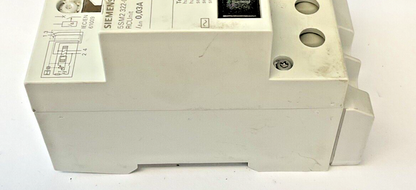 SIEMENS 5SM2 322-0 RC UNIT 5SY62 MCB C4 400V