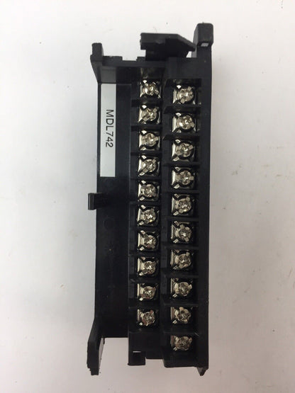 GE FANUC 44D750121 TERMINAL BLOCK