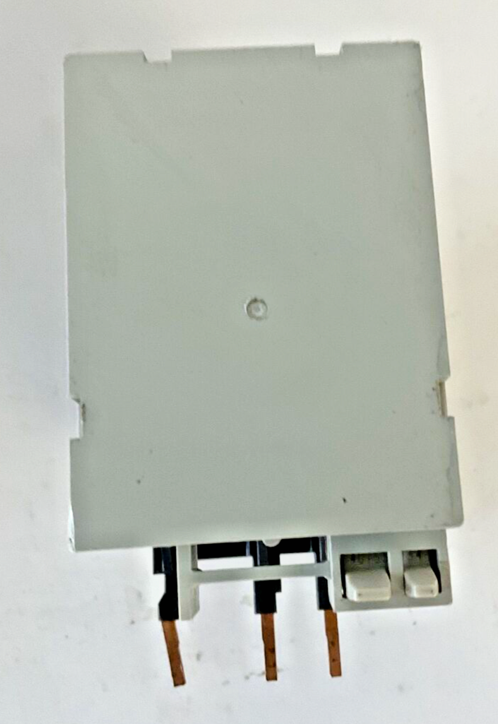 ALLEN BRADLEY 193-EEBB OVERLOAD RELAY SER.C 0.2-1.0 TRIP 10-30