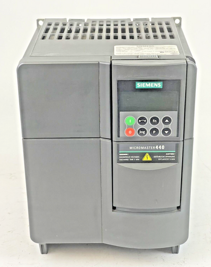 SIEMENS - 6SE6440-2UD27-5CA1 - MICROMASTER 440 DRIVE - 10HP/19A/480VAC/3PH/63Hz