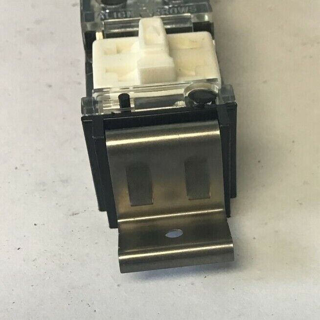 ALLEN BRADLEY 595-B AUXILIARY CONTACT SER.C HEAVY DUTY 600VAC