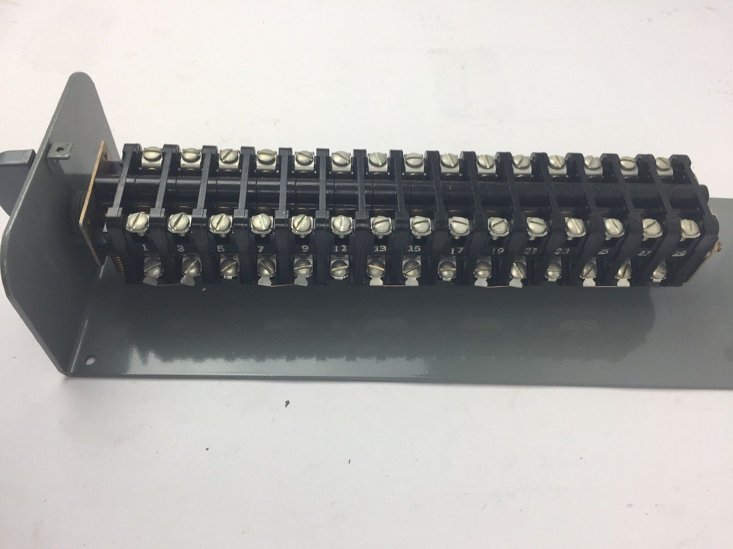 ALLEN BRADLEY 806-A103 ROTARY PILOT SWITCH 10 POLE 3 THROW WITH OFF POSITION