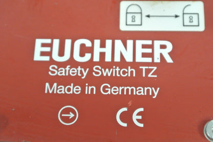 EUCHNER TZ1RE024BHA-C1903 SOLENOID LOCKING SAFETY INTERLOCK SWITCH / 24VAC/DC /