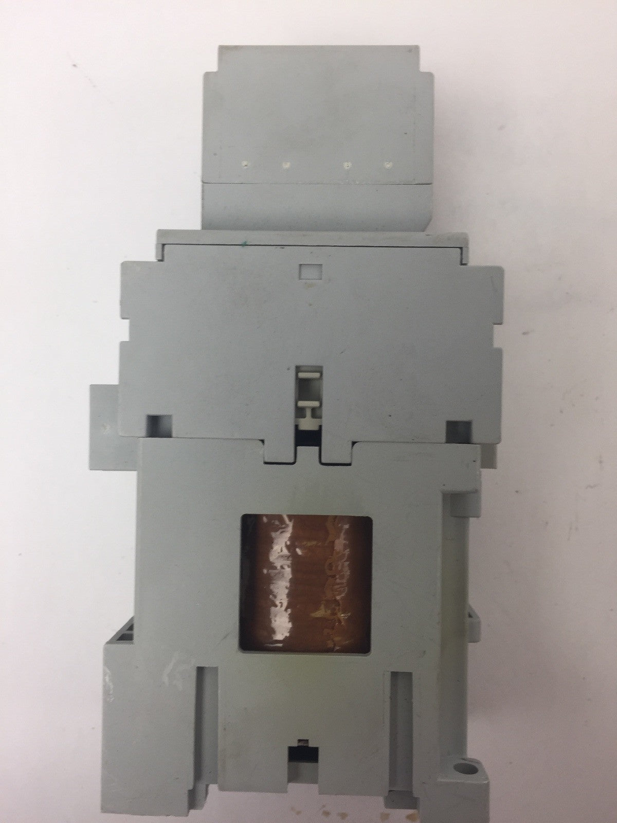 ALLEN BRADLEY 100-C09Z*400 CONTACTOR WITH 100-F COIL 24VDC