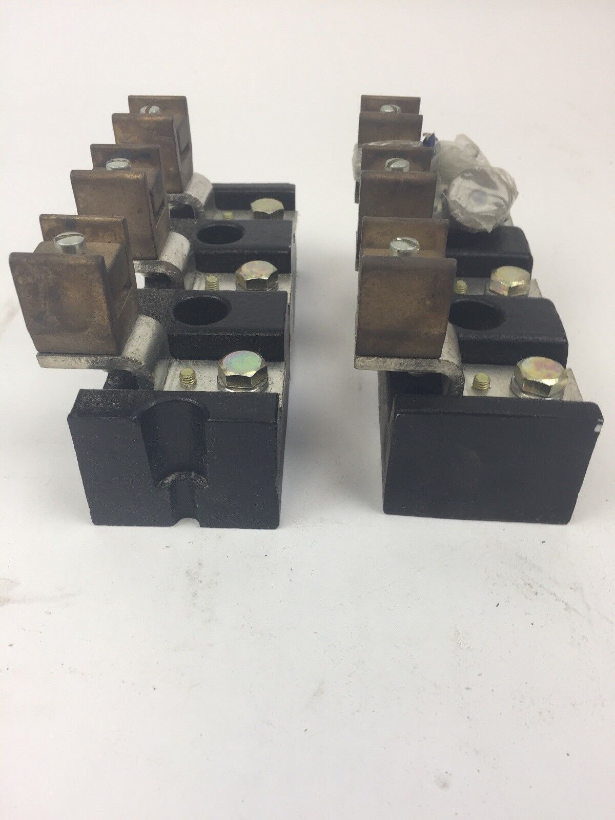 ALLEN BRADLEY 1491 N323 FUSE BLOCK 100 AMP 250 OR 600 VOLT 3 POLE